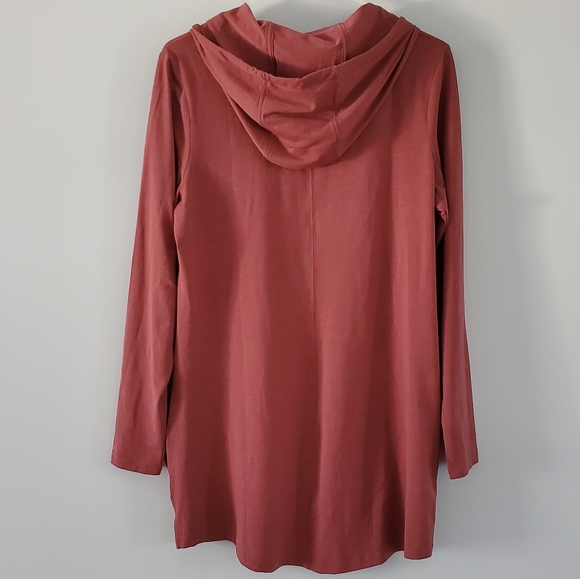 Duluth Trading Women's Dry and Mighty Hoodie Tunic Size M NWT - Picture 4 of 4